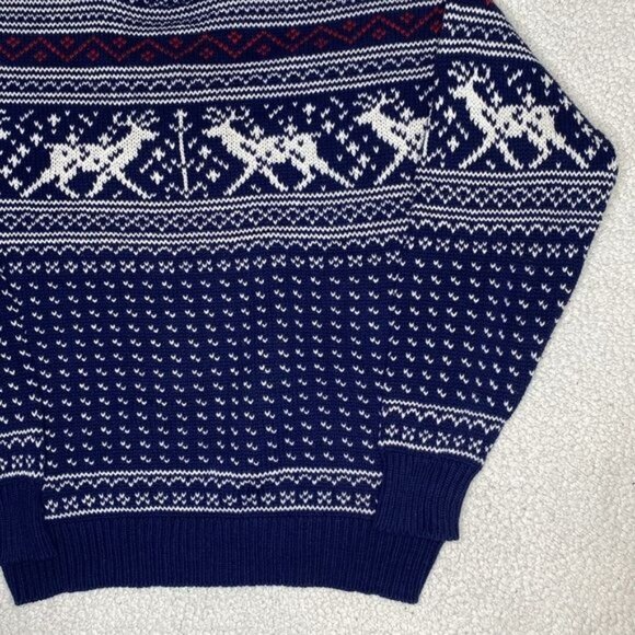 Vintage Norsport Knitted Reindeer Winter Sweater: Size Large - Picture 9 of 10